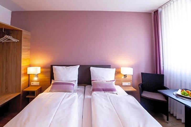 Hotel Restaurant Verst image