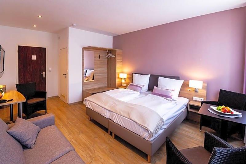 Hotel Restaurant Verst image