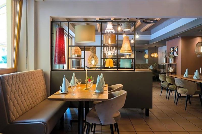 Hotel Restaurant Laux image