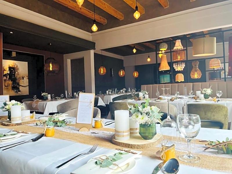 Hotel Restaurant Laux image