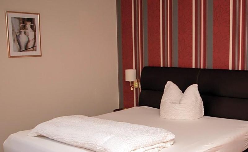 Hotel Restaurant Laux image