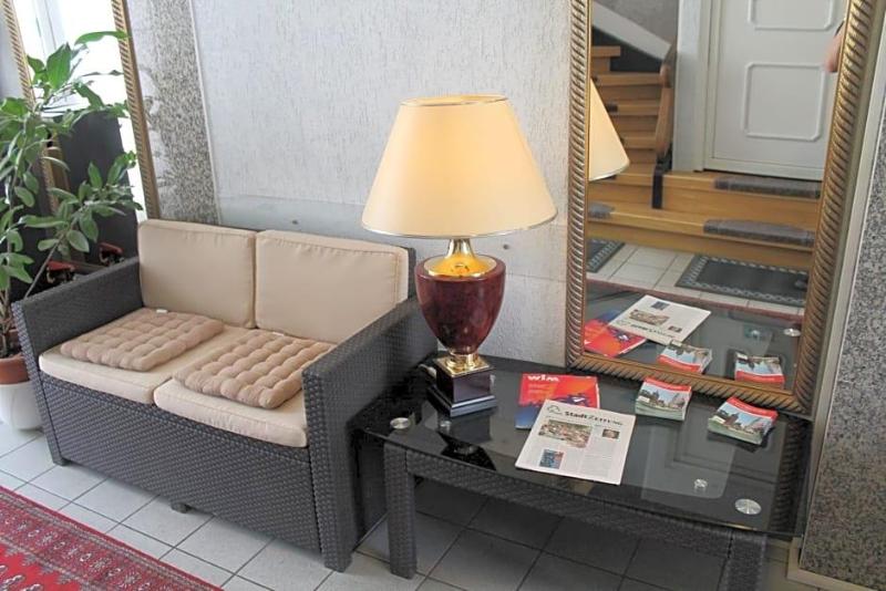 Pension Central Nuernberg Fuerth image