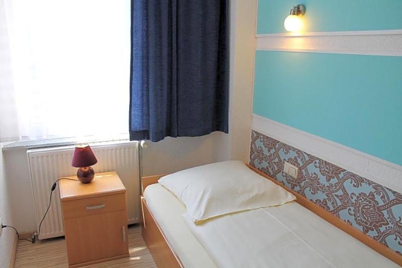 Pension Central Nuernberg Fuerth image