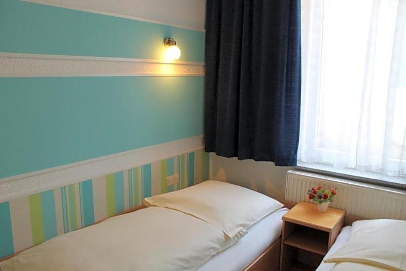 Pension Central Nuernberg Fuerth image