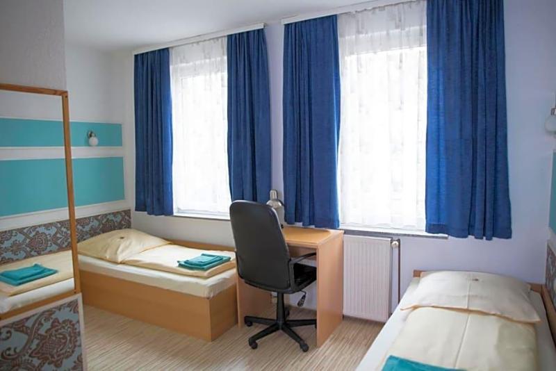 Pension Central Nuernberg Fuerth image