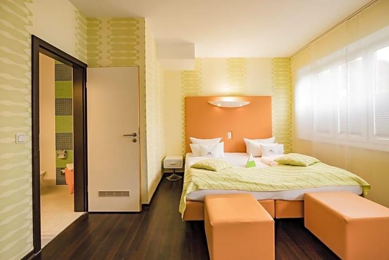 Retro Design Hotel image