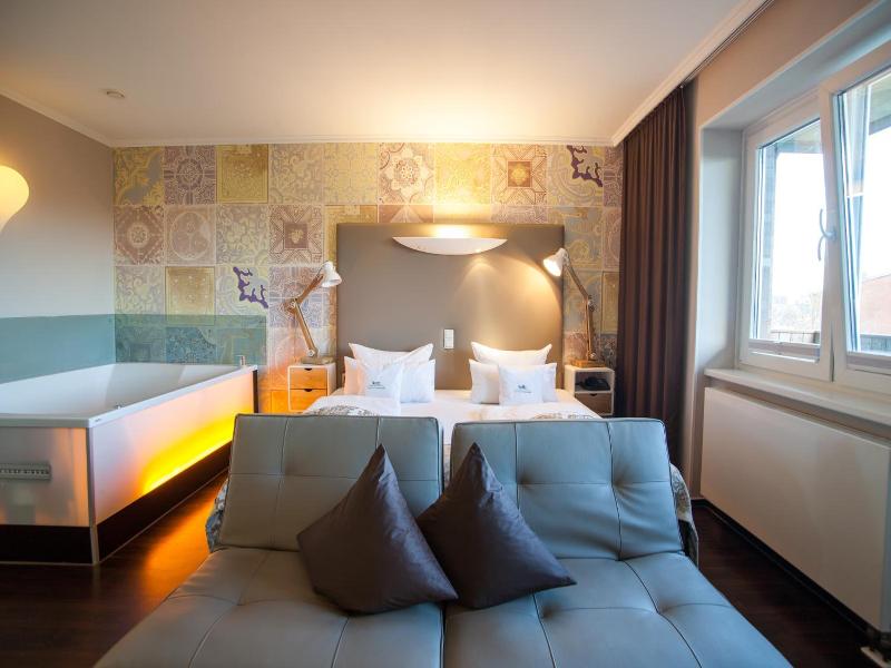 Retro Design Hotel image
