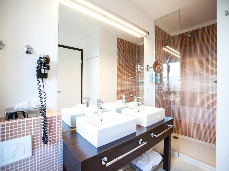 Retro Design Hotel image