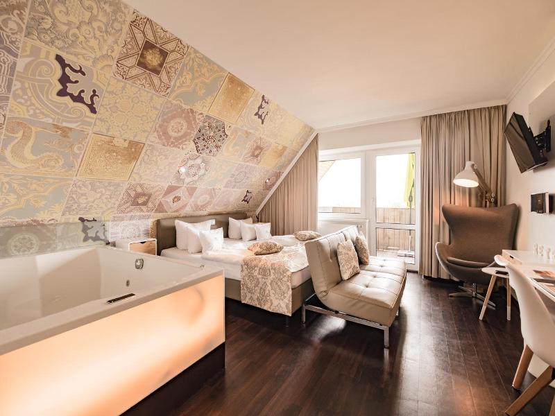 Retro Design Hotel image