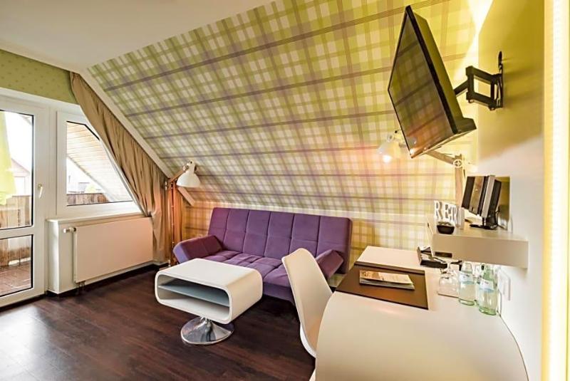 Retro Design Hotel image
