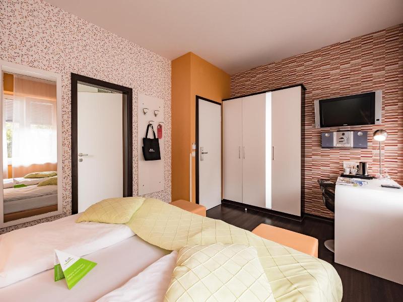 Retro Design Hotel image