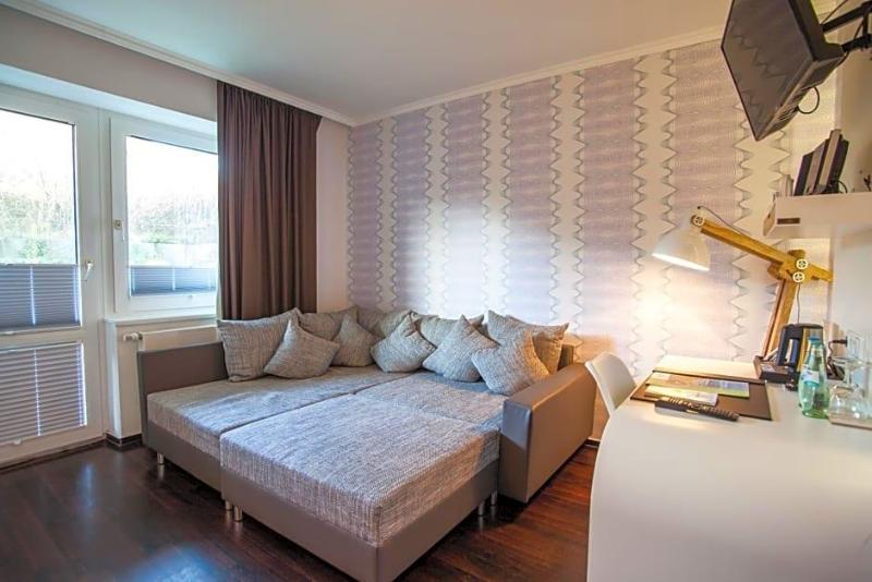 Retro Design Hotel image