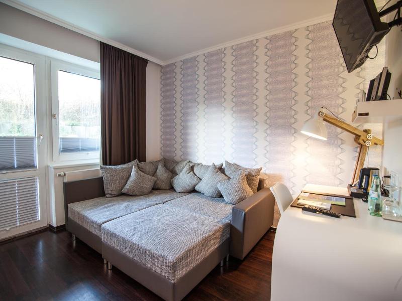 Retro Design Hotel image