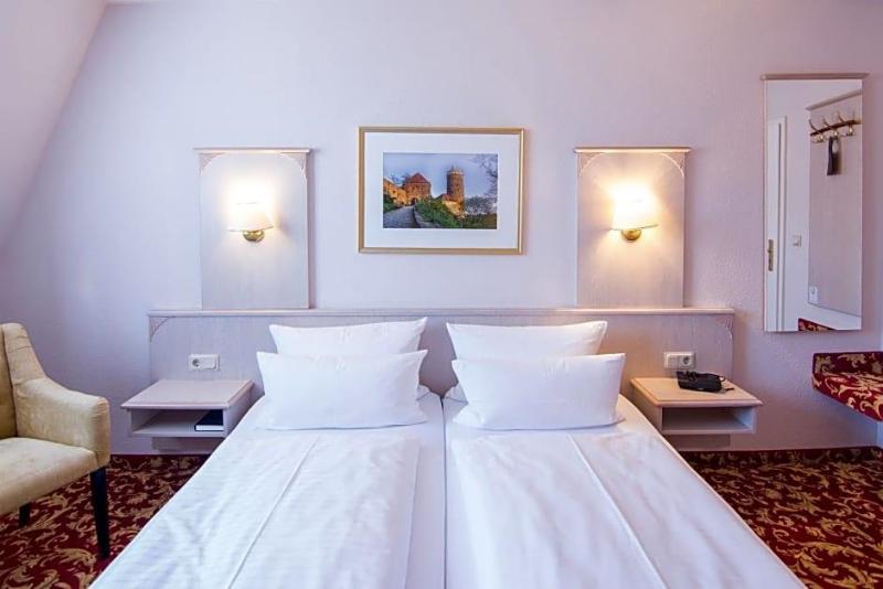 Villa Antonia image