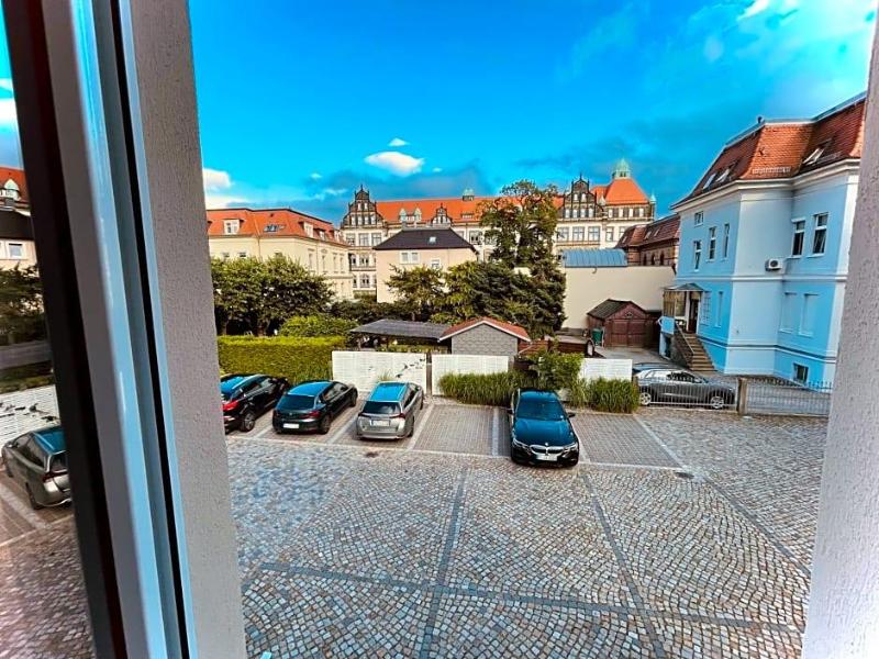 Villa Antonia image