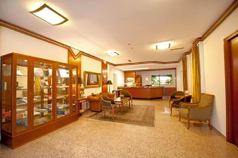 Classic Hotel Kaarst image