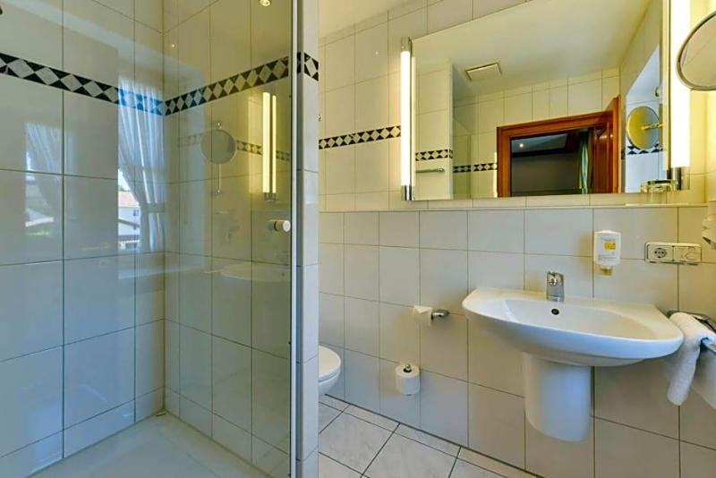 Hotel Fischerwirt image