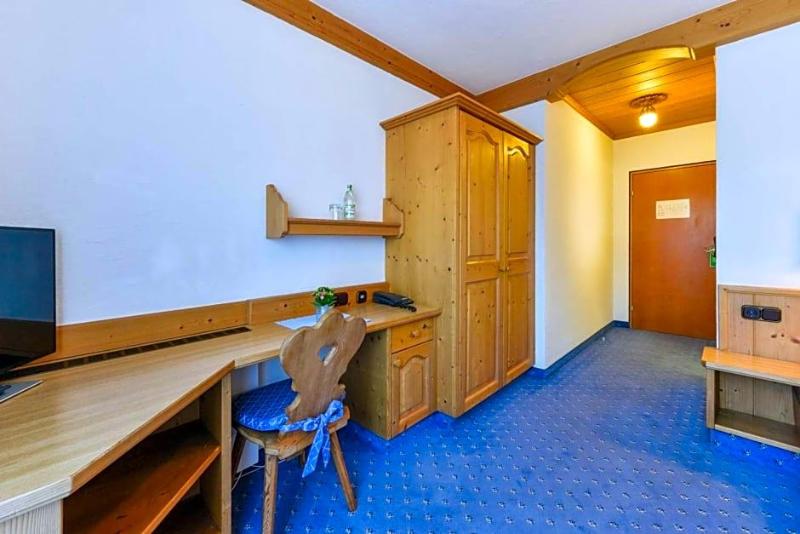 Hotel Fischerwirt image