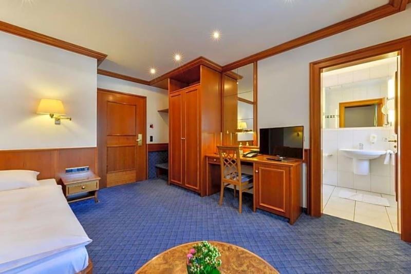 Hotel Fischerwirt image