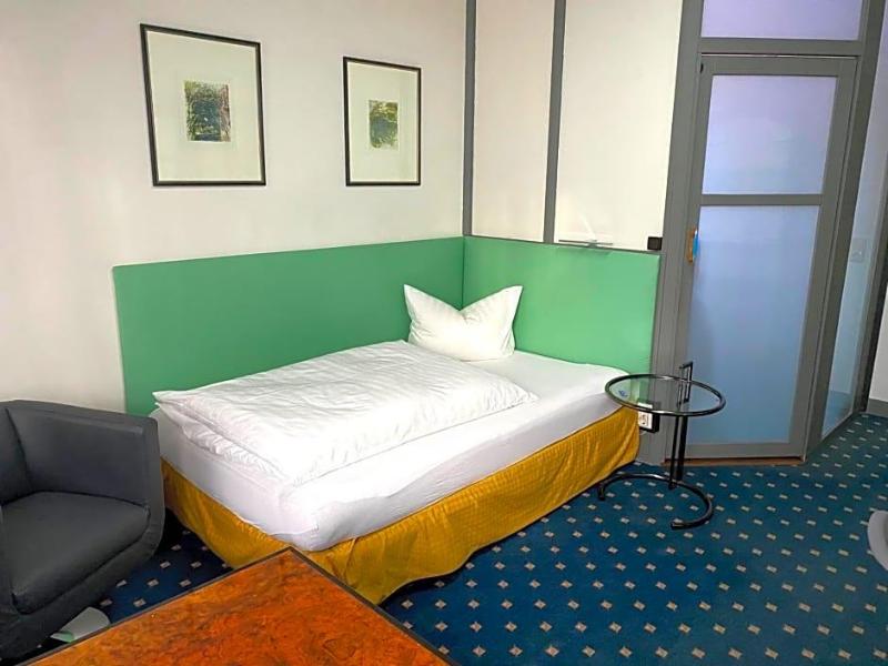 Smarthotel Ingelheim image