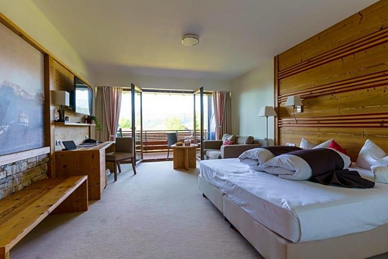 Landhotel Gockelwirt image