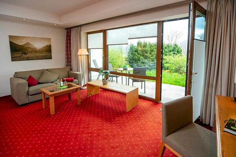 Landhotel Gockelwirt image