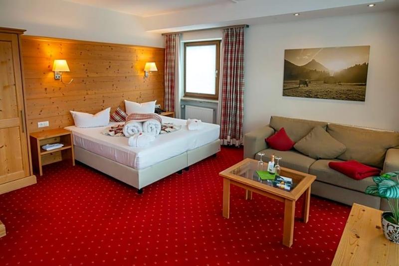 Landhotel Gockelwirt image
