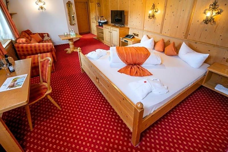Landhotel Gockelwirt image