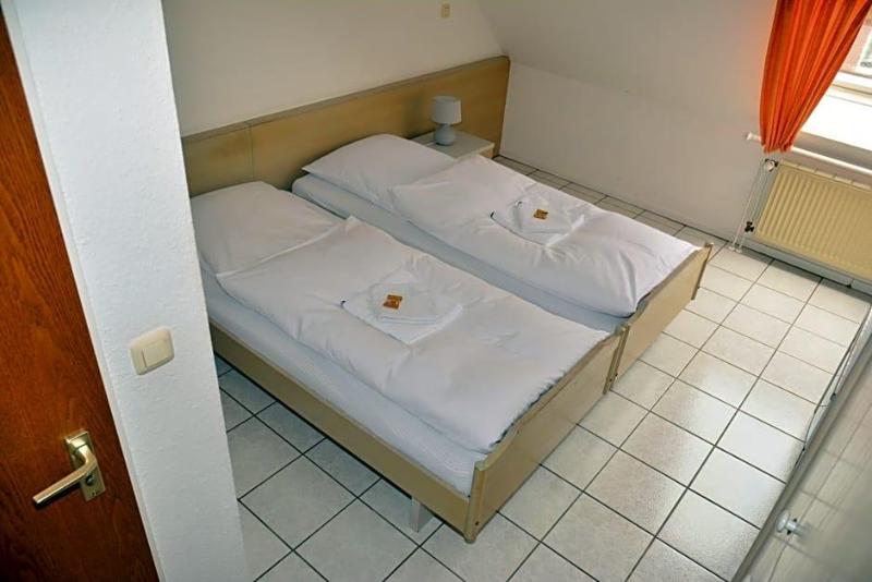Hotel Wilhelmshv He image