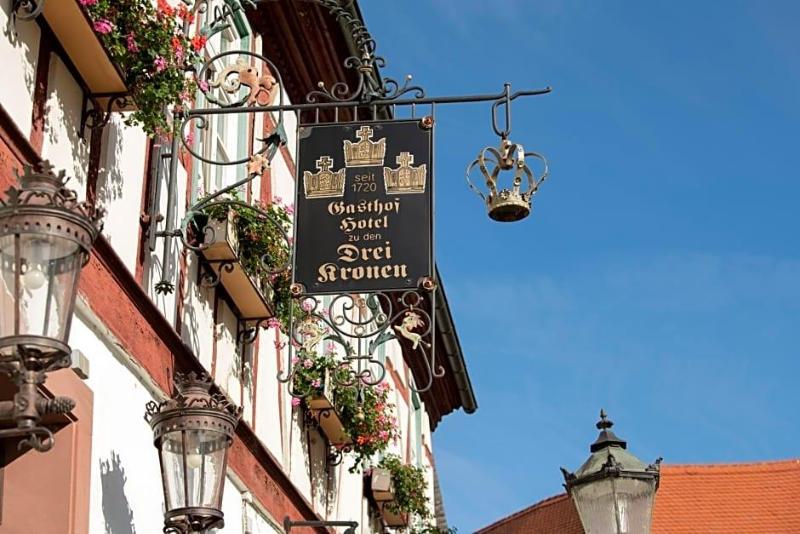 Hotel Zu Den Drei Kronen image