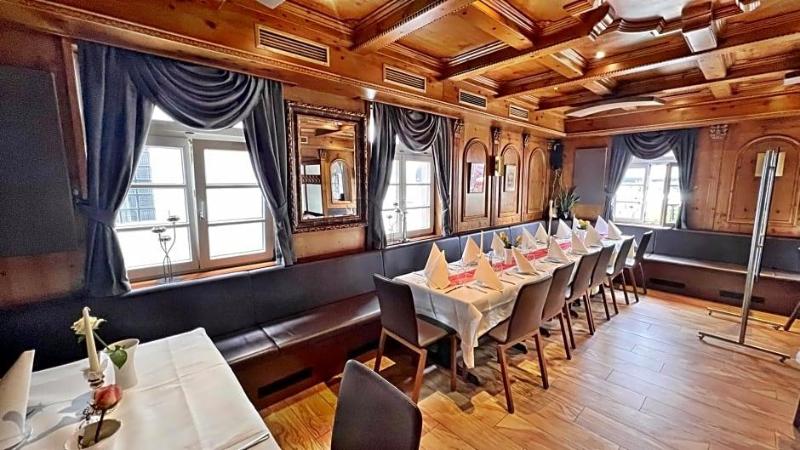 Hotel Zu Den Drei Kronen image