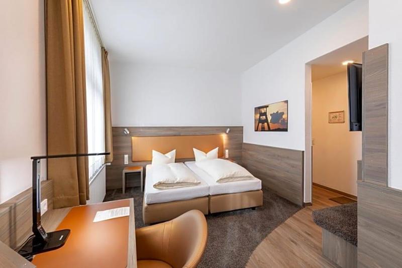 Hotel Reichshof Garni image