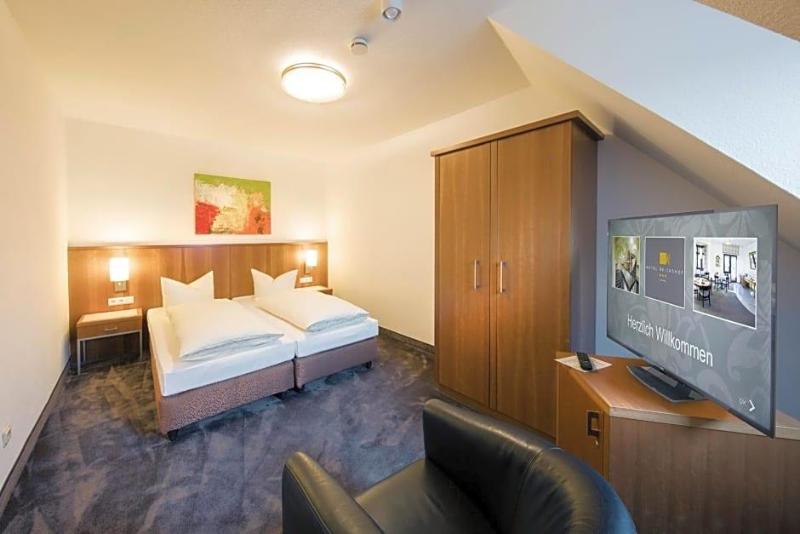 Hotel Reichshof Garni image