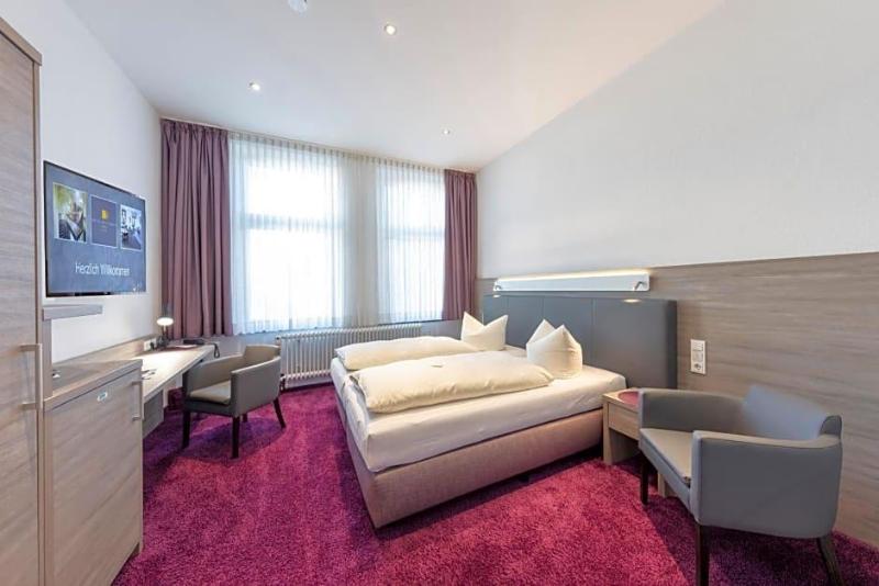 Hotel Reichshof Garni image