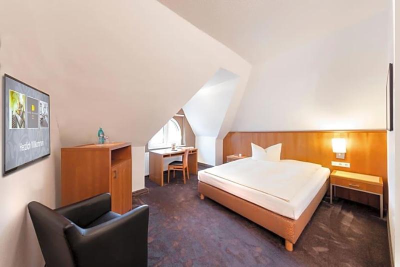 Hotel Reichshof Garni image
