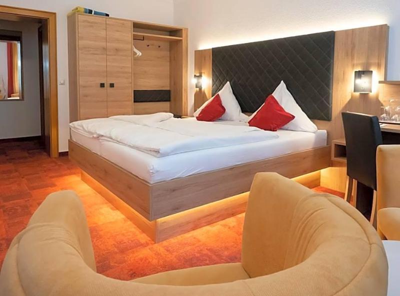 Hotel St Georg Garni image