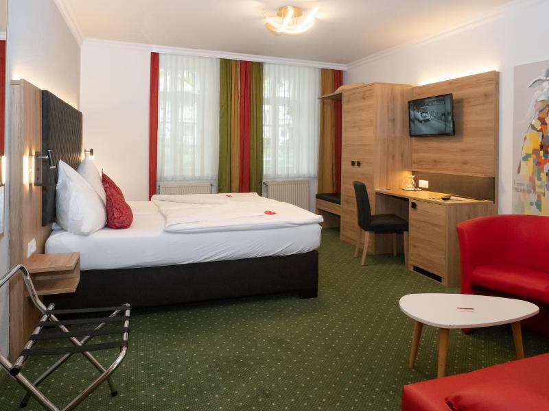 Hotel St Georg Garni image