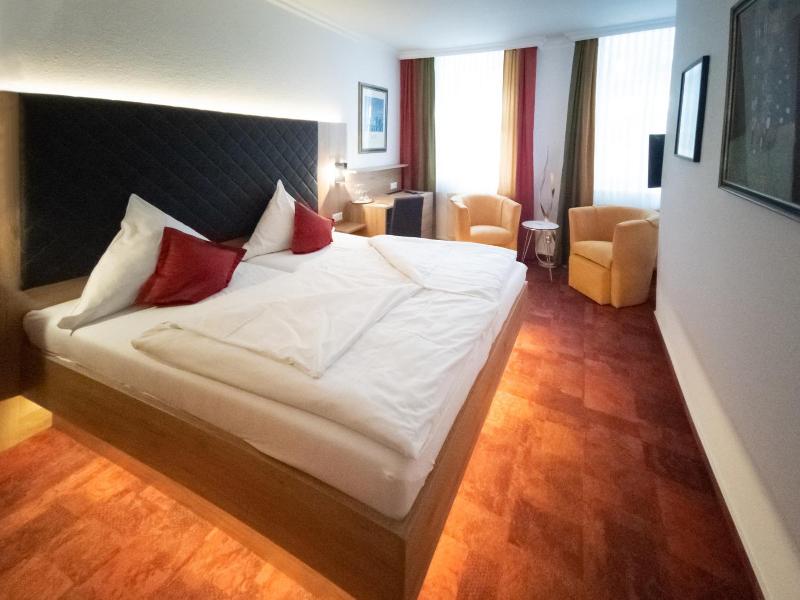 Hotel St Georg Garni image