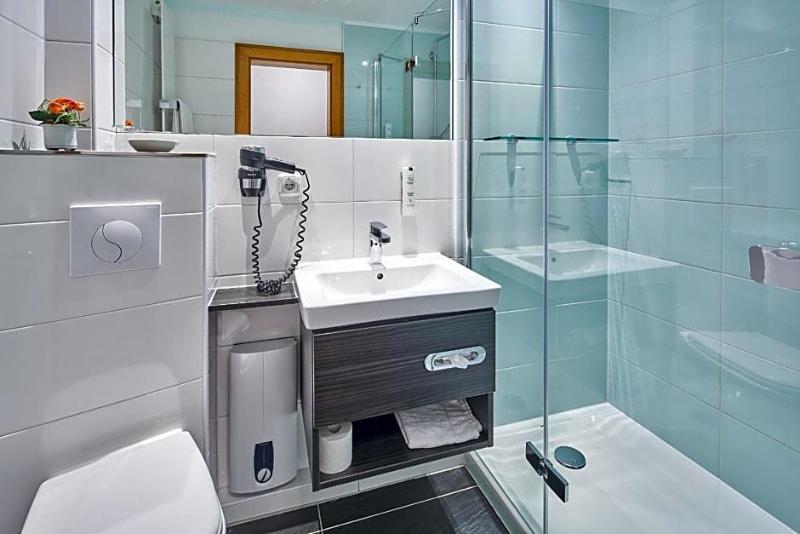 Hotel St Georg Garni image
