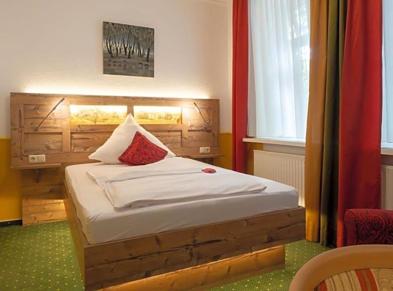 Hotel St Georg Garni image