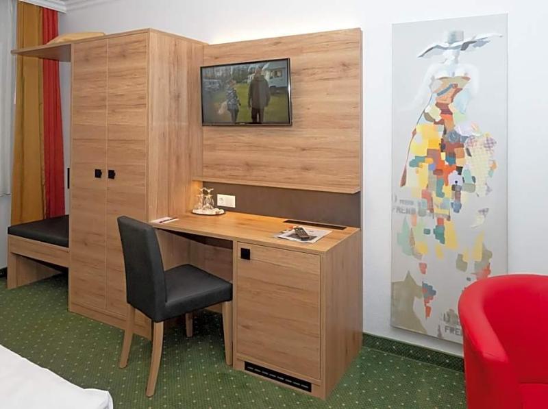 Hotel St Georg Garni image