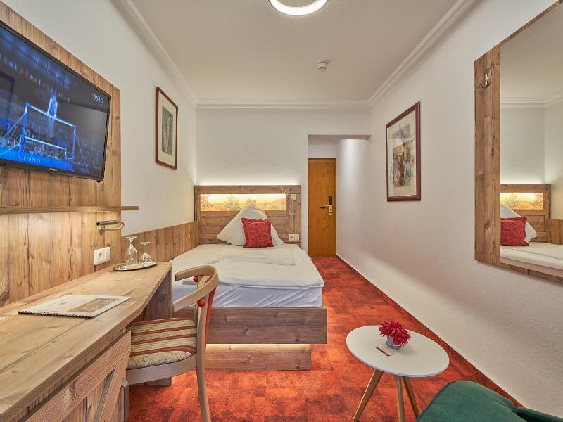 Hotel St Georg Garni image