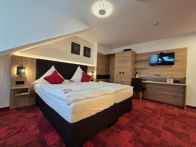 Hotel St Georg Garni image