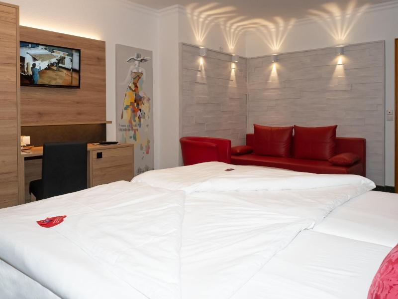 Hotel St Georg Garni image