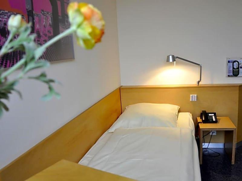 Seminarhotel In Der Manfred Sauer Stiftung image