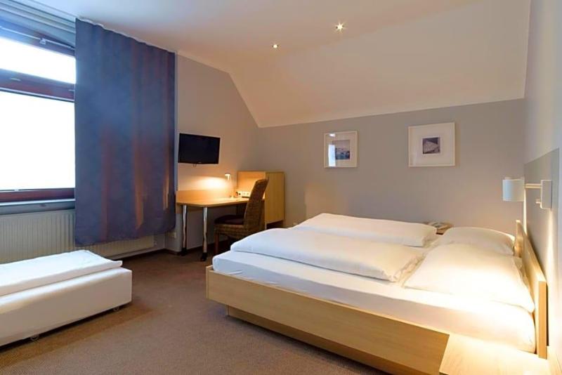 Hotel Restaurant Prv Ser S Gasthof image