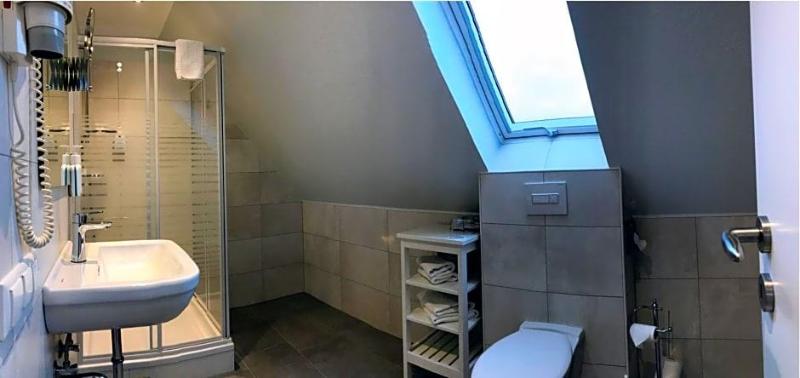 Hotel Restaurant Prv Ser S Gasthof image