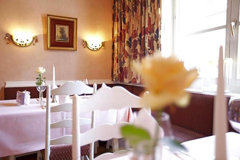Hotel Hirsch image