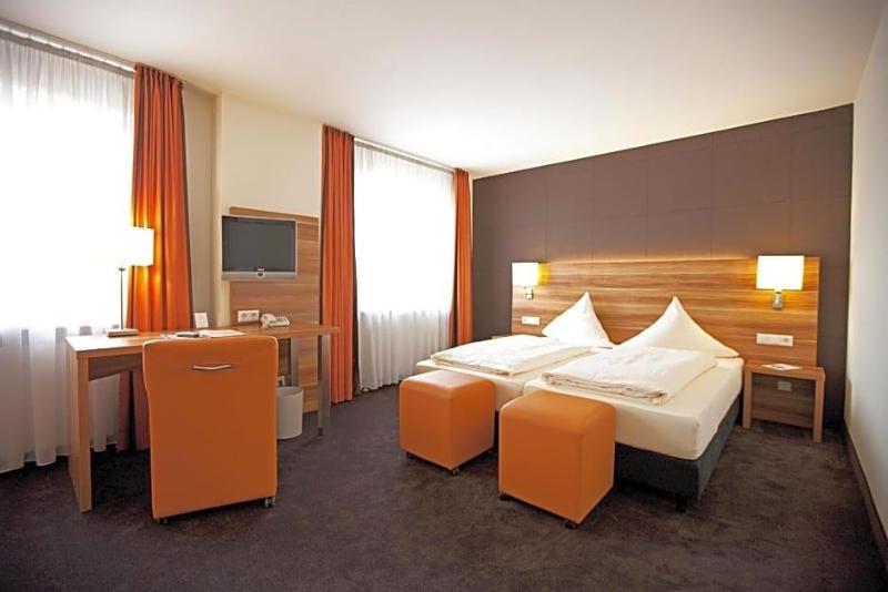 Hotel Hirsch image