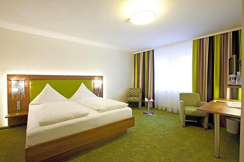 Hotel Hirsch image